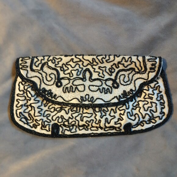 Handbags - Vintage Women's Fabric White Clutch Abstract Black Beading